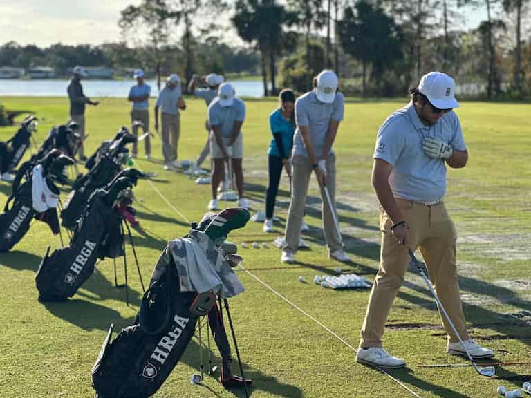 Academias de golf en Argentina: opciones para principiantes y jugadores avanzados
