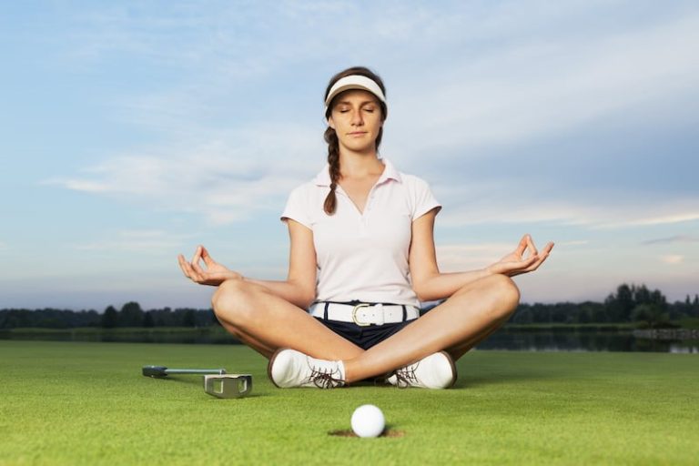 El juego mental en el golf: cómo controlar la presión en torneos